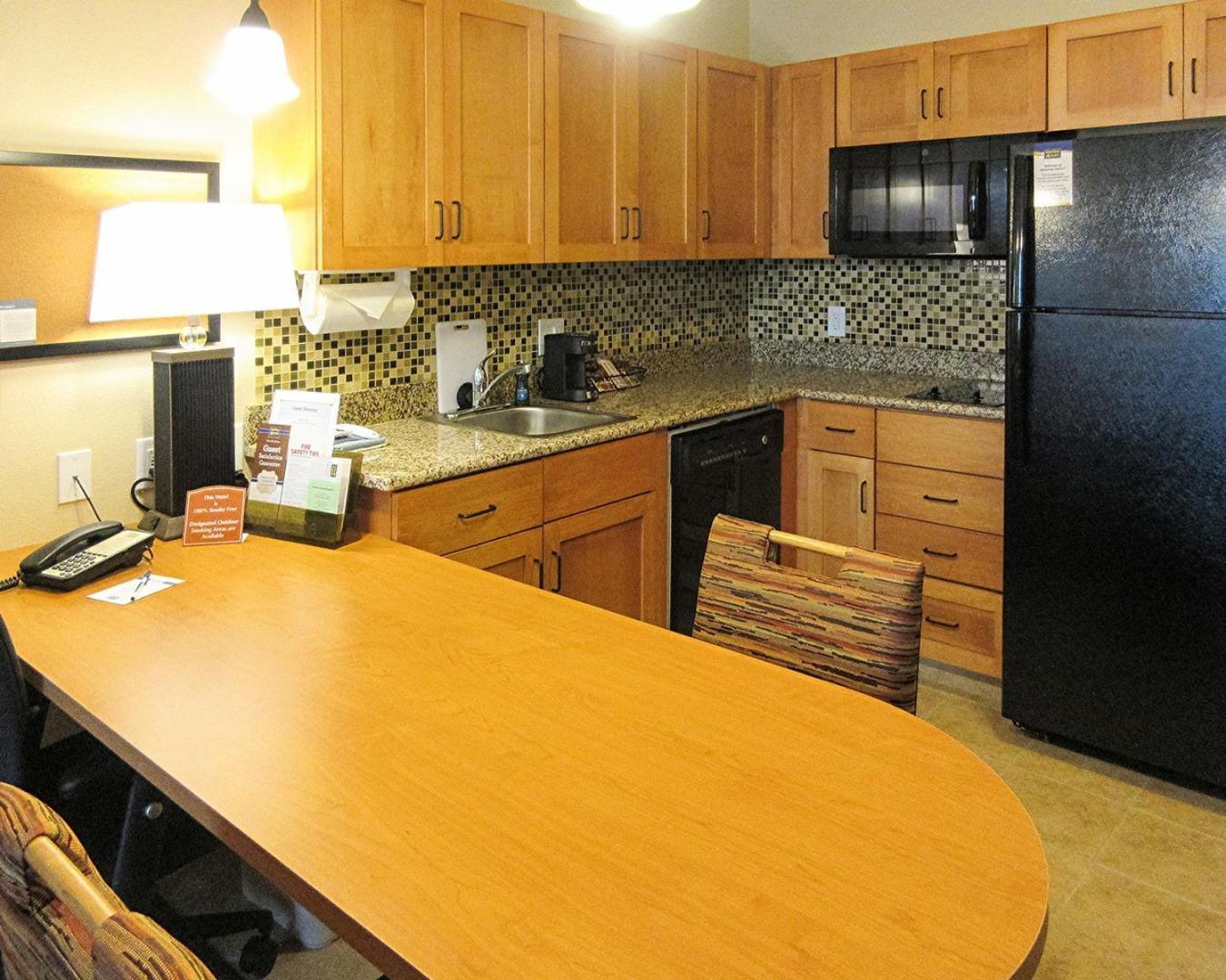 Mainstay Suites Sidney - Medical Center Cameră foto